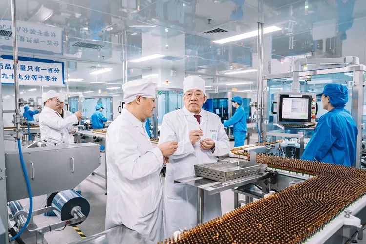 “做老百姓用得起的好药”,记者探秘智能化医药企业新形态 “做老百姓用得起的好药”,记者探秘智能化医药企业新形态